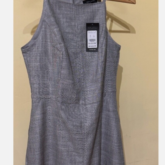 Stylish Office/Smart little grey dress- US 4/Small- - Picture 2 of 9